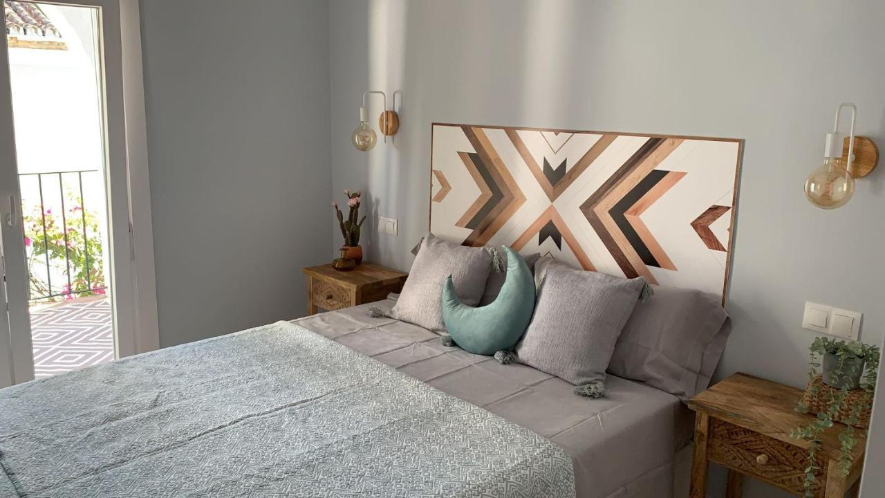 דירות אסטפונה Apartamento En Benamara Gardens מראה חיצוני תמונה